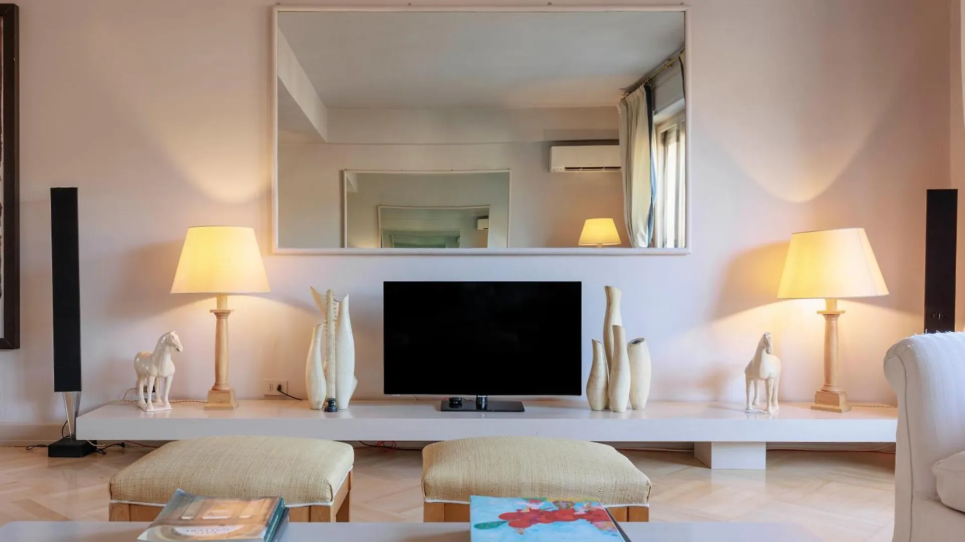 Pitti Secret Rooftop Florence Apartment